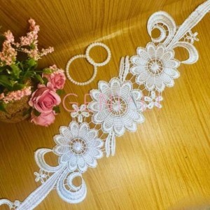 0069 APLIQUE BRANCO 47X10CM 01 PAR