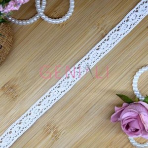 RENDA DE ALGODAO 33 - 1,5CM 20MTS BRANCO