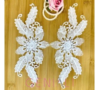 APLIQUE 17 BRANCO 9,5X24CM 3 PARES